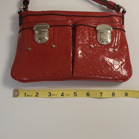 Dana Buchman Cross body purse - Picture 5 of 10